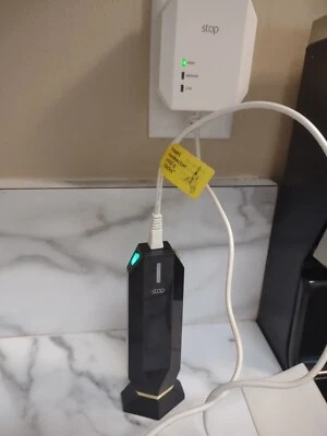 Tripollar STOP NO BOX NO GEL DEVICE ONLY rf facial negro dorado  Foto 1 de 3