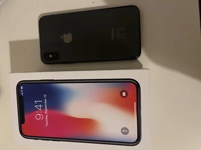 Apple iPhone X - 256GB - Grigio Siderale (Sbloccato) - Immagine 1 di 3