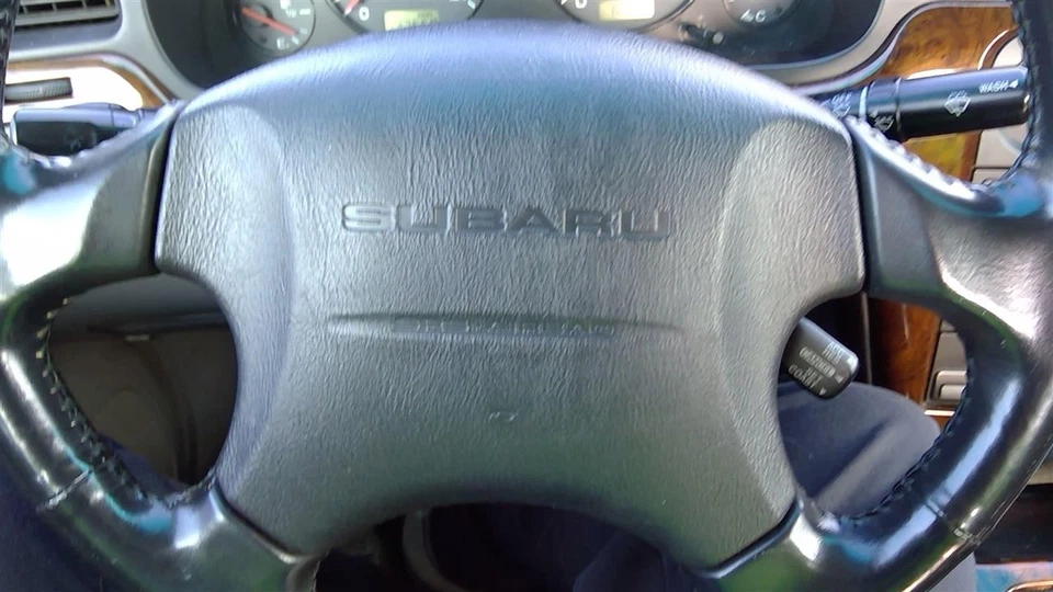 Used Steering Wheel Air Bag fits: 2000 Subaru Legacy driver wheel 2.5L L model G Foto 1 de 4