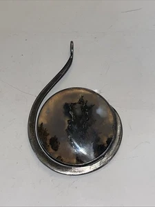 Tom Burns Sterling & Moosachat Anhänger - signiert - 2” x 2” - Bild 1 von 3