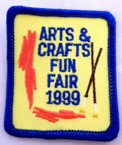 Girl Scout Gs Uniform Patch Arts Crafts And Fun Fair 1999 #Gsbl - Picture 1 of 1
