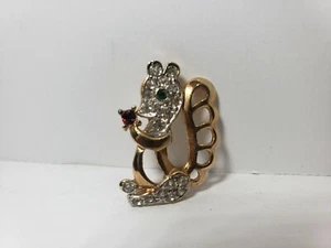 Vintage Signed Lustern Squirrel Green Red Rhinestone Pin Brooch - Picture 1 of 6