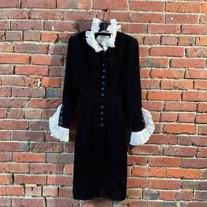 Abito vintage anni '80 Oscar De La Renta viola scuro velluto bianco arricciato colletto/manica - Foto 1 di 8
