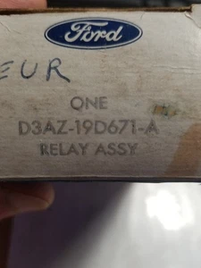 OEM Ford D3AZ-19D671-A Motorcraft YH-250 Auto Temp Control Relay Assy 1973-79 - Picture 1 of 7