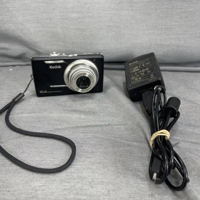 Kodak EasyShare M380 10.2MP Digital Camera w/ Charger Battery Memory Card(SD) - Image 1 of 4