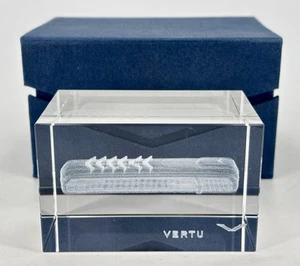 VERTU MOBILE PHONE GLASS ADVERTISING PAPERWEIGHT - Picture 1 of 9