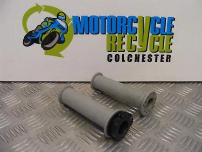 Empuñaduras de manillar Yamaha YZF R6 Renthal 5SL 2003 2004 YZF-R6 A947 Foto 1 de 4