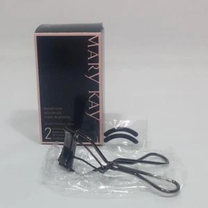 Mary Kay EYELASH CURLER w/ 2 Silicone Refill Pads NIB Eye Lash Lmt Ed - Picture 1 of 2