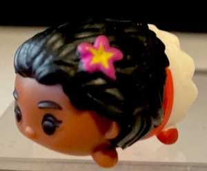 Disney Tsum Tsum Moana Figure Medium Size Stackable Jakks Pacific Toys - Picture 1 of 7