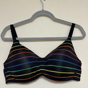 Torrid Bra 40D Lightly Lined Wire-Free Bra Everyday 360° Back Smoothing Stripes - Picture 1 of 5