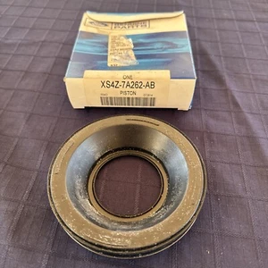 NUEVO FABRICANTE DE EQUIPOS ORIGINALES Ford Auto Trans Direct Embrague Pistón XS4Z-7A262-AB Focus 2000-2011 - Imagen 1 de 2