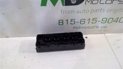 2018-2021 CHEVROLET EQUINOX TEMPERATURE CONTROL MODULE OEM 84305957 - Image 1 of 4