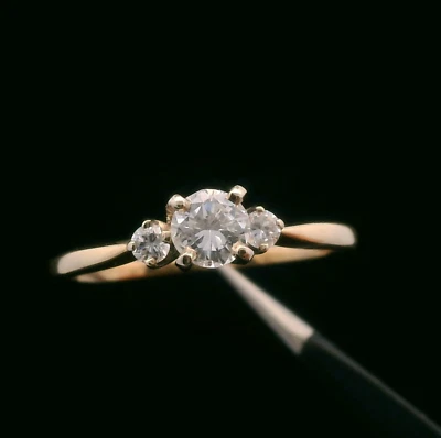 Anillo de diamantes de oro amarillo de 14 quilates de 0,48 quilates - talla 8 - 2,00 g Foto 1 de 4