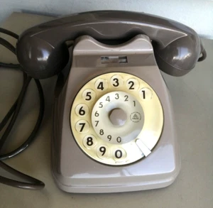 Telefono Fisso Vintage S 62 Sip Anni 70 marcato Siemens modernariato - Foto 1 di 4