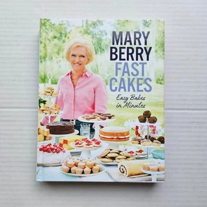 Fast Cakes: Easy Bakes in Minutes by Mary Berry (2018 Hardcover) Cookbook - Picture 1 of 5