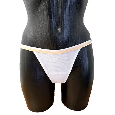 La Perla Studio exklusiver String, Tanga in Weiß Gr. 38 Tüll Luxus Lingerie Neu - Bild 1 von 4