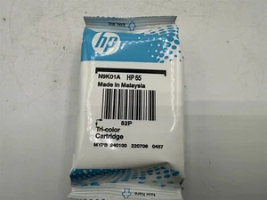 ZAPIECZĘTOWANY ORYGINALNY WKŁAD ATRAMENTOWY HP 65 TRI-COLOR OEM - Zdjęcie 1 z 2