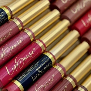 Authentic LipSense Lip Colors; new, unopened - Picture 1 of 59
