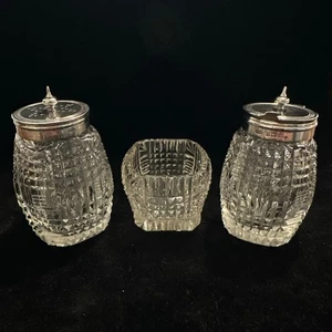 Antico set condimenti in argento e vetro - Birmingham 1903 James Dixon & Son - Foto 1 di 9