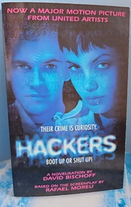Hackers by David Bischoff. Movie Tie In (Paperback, 1996) - Picture 1 of 16