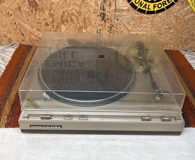 Tocadiscos de accionamiento directo Marantz TT 2200 de colección SIN PROBAR LEER Foto 1 de 4