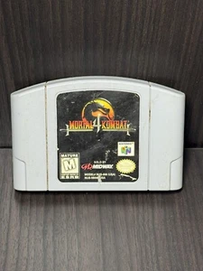 Nintendo 64 Mortal Kombat 4 Game Pak Cartuccia M Maturo N64 Testato Nintendo 64 - Foto 1 di 2