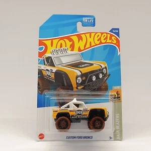 2022- Custom Ford Bronco Hot Wheels 1/64- (Esclusiva Dollar General America) - Foto 1 di 2