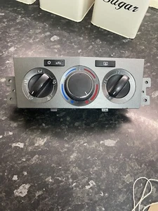 Vauxhall Antara 2010-2015 Climate Control Heater A/C Control Panel 20888078 HKB3 - Picture 1 of 10