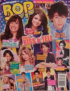 BOP Magazine June 2009 Taylor Swift Miley Cyrus Selena Gomez Jonas Demi Lovato - Picture 1 of 16