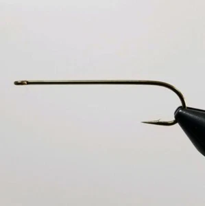 25 DAIICHI SALMON HOOK Style #2421 Spey, Tapered Loop Eye Up, Black Finish - Picture 1 of 2