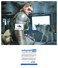 KIEFER SUTHERLAND AUTOGRAPH SIGNED 8X10 PHOTO METAL GEAR SOLID SNAKE ACOA