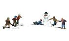 Woodland A2183 N Scale Snowball Fight
