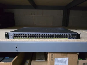 NetGear ProSafe M4100-50G 50 POE + przełącznik Ethernet SFP do montażu w szafie - Zdjęcie 1 z 3