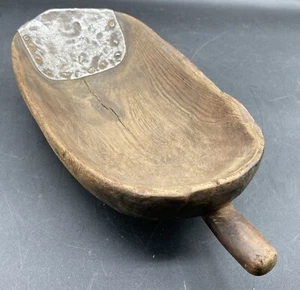 Vintage Handmade Tutsi Wood With Metal Tip Scoop 11 1/2" - Picture 1 of 15