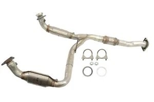 Catalytic Converter For 2015-2018 Chevrolet Silverado 2500 HD 6.0L V8 FLEX OHV - Picture 1 of 2