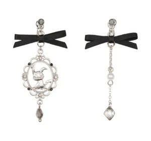 ¡NUEVO! Pokemon Center JAPÓN 2021 Accesorio Cinta Mimikyu Clip On Pendientes - Imagen 1 de 13
