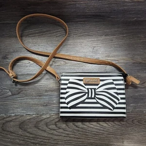 Kenneth Cole Reaction Black & White Striped Bow Crossbody Purse 9x6" - Picture 1 of 11