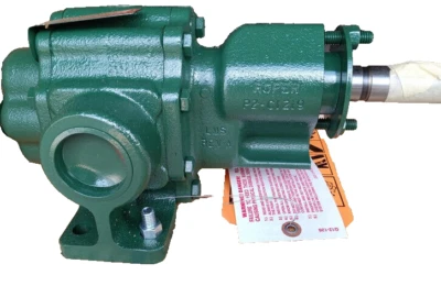Roper Pumps 10188 A Series - 1.5 Inch NPT 180° Ports Circulating Pump Type 4 - Image 1 of 4