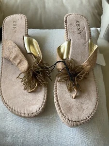 Esny Ladies Block Heels Flip Flops Camel Color Size 10M - Picture 1 of 6