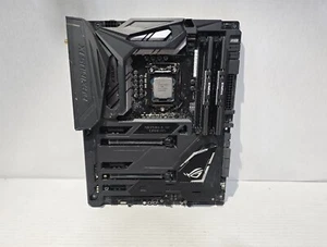 Asus ROG MAXIMUS IX CODE Motherboard, Intel Core i7-7700K, 16GB DDR4-3200 RAM - Picture 1 of 12