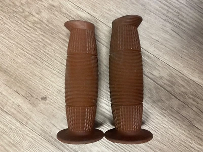 Empuñaduras de manillar de motocicleta vintage NOS/agarre Touring/Taki/cinturón dorado/agarres de lujo Foto 1 de 4