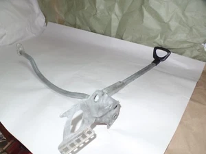 Mercedes sl 107 seat adjuster 560sl W107 380 R107 adjuster left SEAT GUIDE - Picture 1 of 5