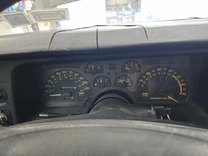 Used Speedometer Gauge fits: 1992 Chevrolet Camaro 6-191 3.1L cluster Grade A - Picture 1 of 16