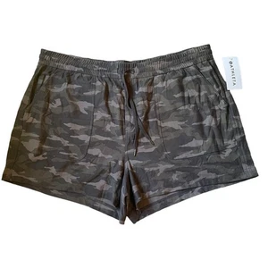 Athleta Camouflage Farallon Shorts Größe 26 Neu mit Etikett - Bild 1 von 9