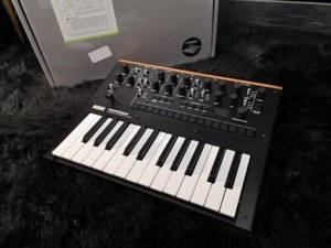 KORG monologue BK KORG monologue monophonic analog synthesizer 25 keys Used - Picture 1 of 10
