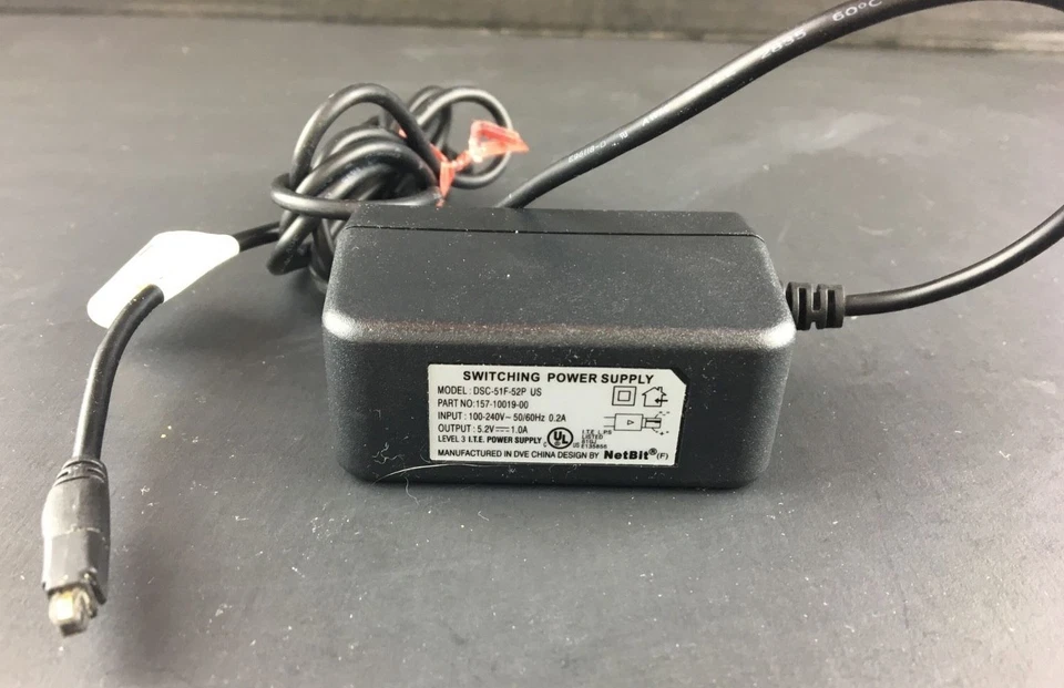 Fuente de alimentación conmutada NetBit DSC-51F-52P EE. UU. con 157-10019-00  Foto 1 de 4