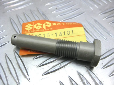 SUZUKI RM125-RM465 '81; SP500/DR500 '81-84, NUEVO PERNO RODILLO CADENA OEM 43915-14101 Foto 1 de 4