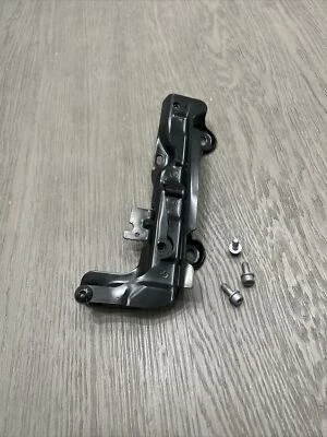 05-08 MINI COOPER R52 CONVERTIBLE TECHO TRASERO DERECHO PESTILLO SOPORTE 54347123636 OEM Foto 1 de 3