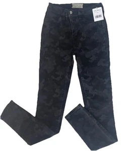 Free People Printed High-Rise Long aLean Denim Pants Women’s 26 Green Camo - Picture 1 of 10