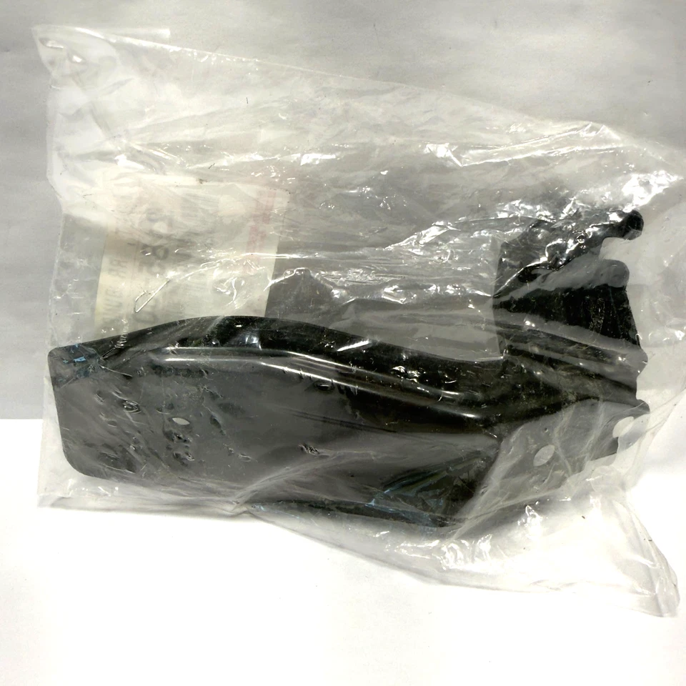 Suporte de para-choque traseiro esquerdo direito Lexus GX460 2010 - 2023 FABRICANTE DE EQUIPAMENTO ORIGINAL NOVO - Imagem 1 de 4